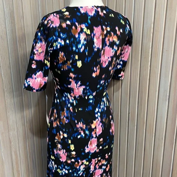 London Times Dress - Picture 4 of 6